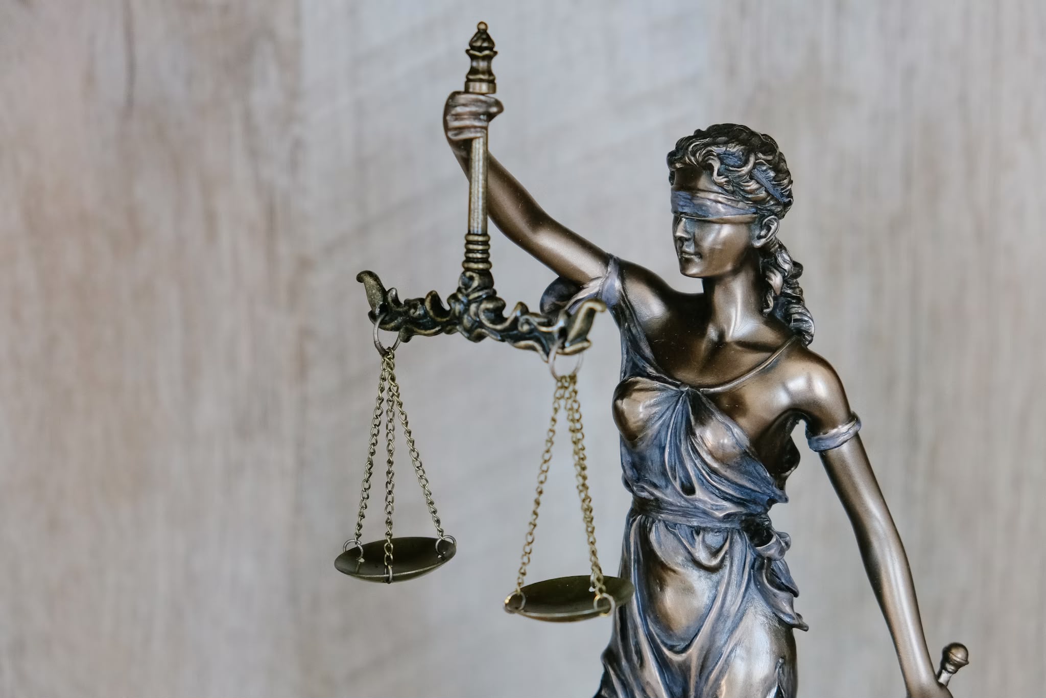 Qué Hacer Si Te Detienen: Tus Derechos En Un Arresto